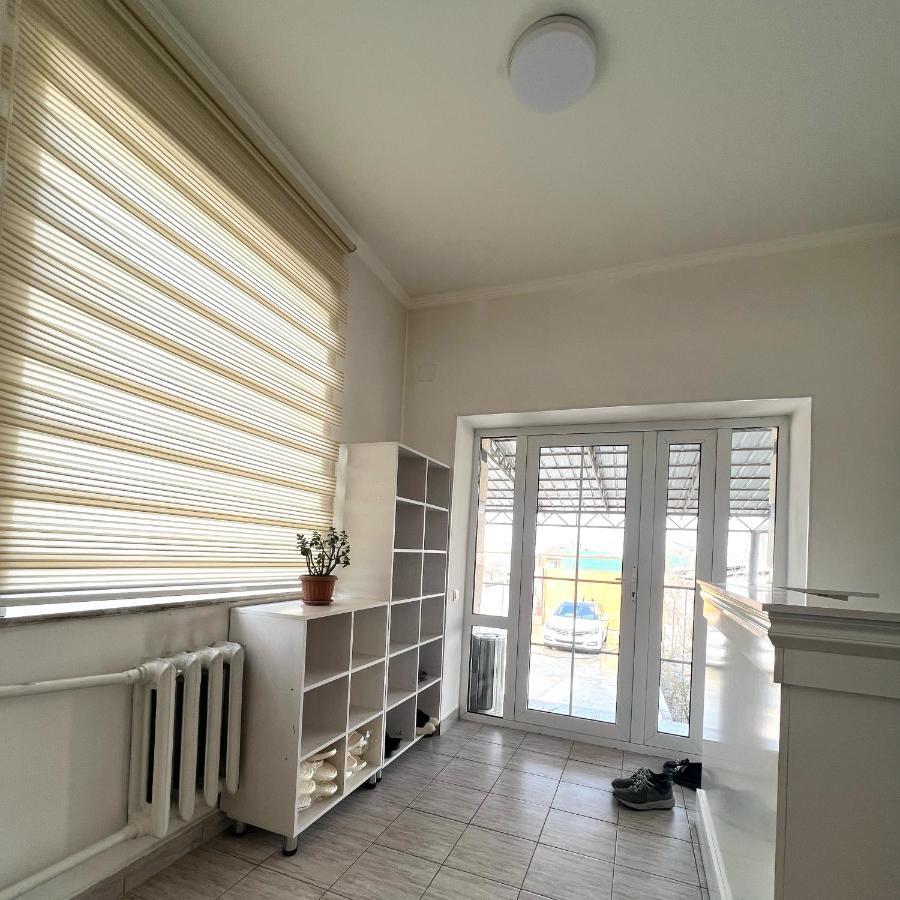 Abs Guest House Osch Exterior foto