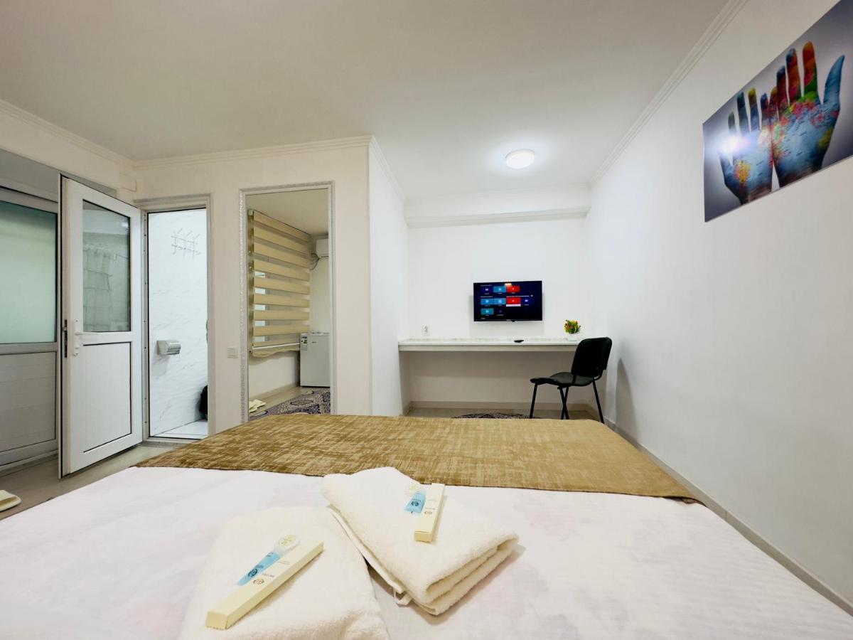 Abs Guest House Osch Exterior foto