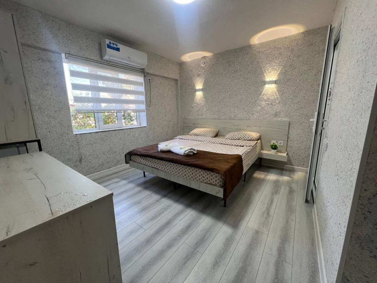 Abs Guest House Osch Exterior foto